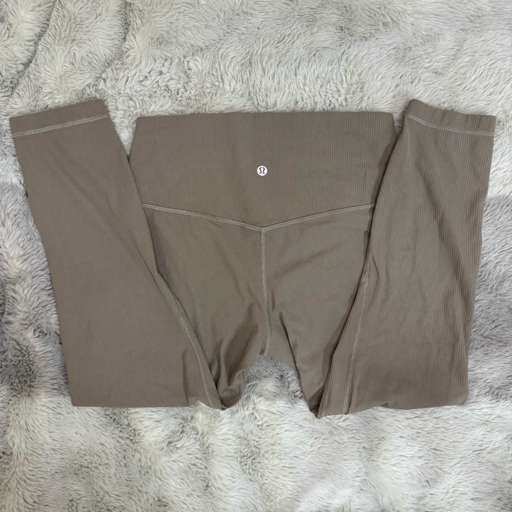 Lululemon Align Ribbed High-Rise Crop 23” | Nomad | Size 10 - Picture 9 of 10
